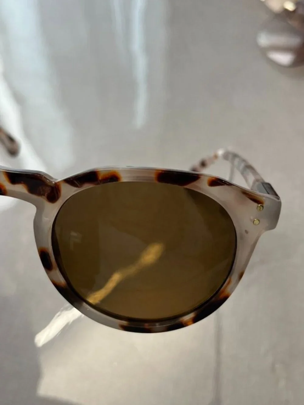 AIRE Nucleus Round Sunglasses Tortoise Cookie Brown Lens Frame